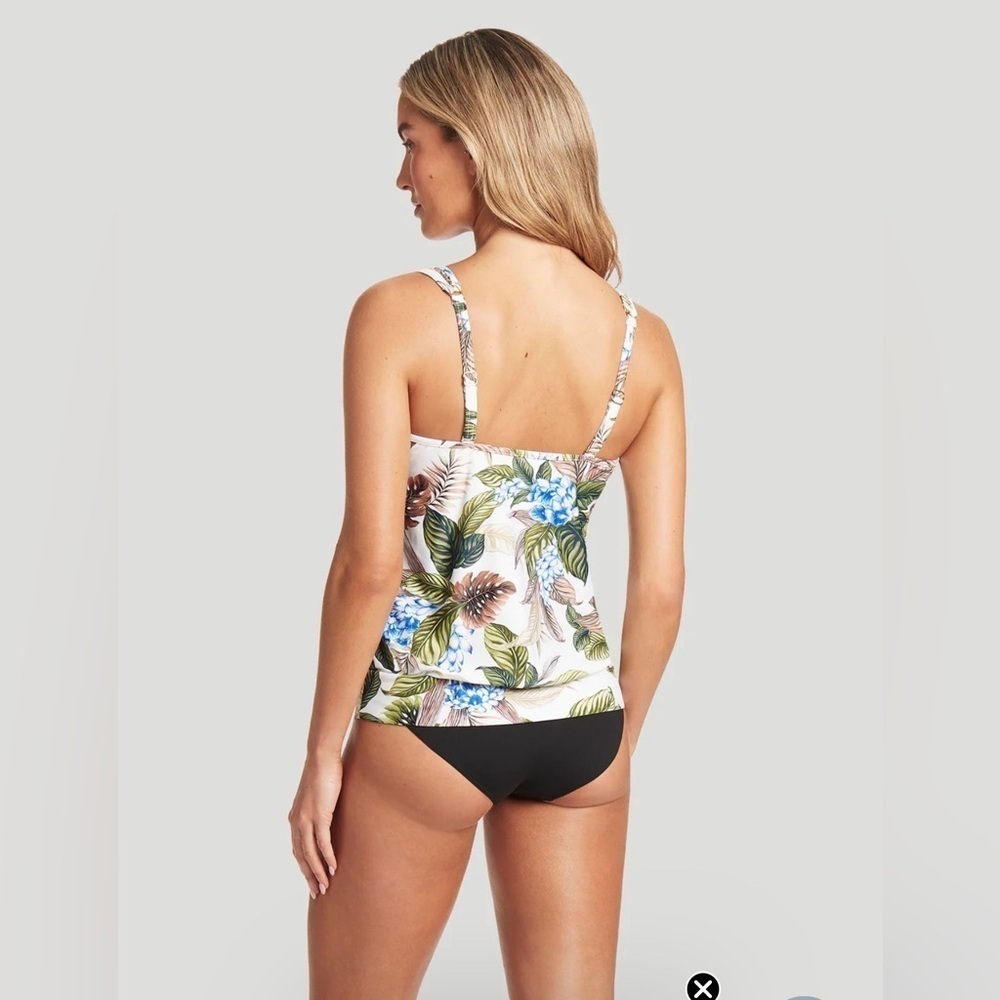 SEA LEVEL
Lost Paradise Blouson Multifit Tankini White - Picture 2 of 3